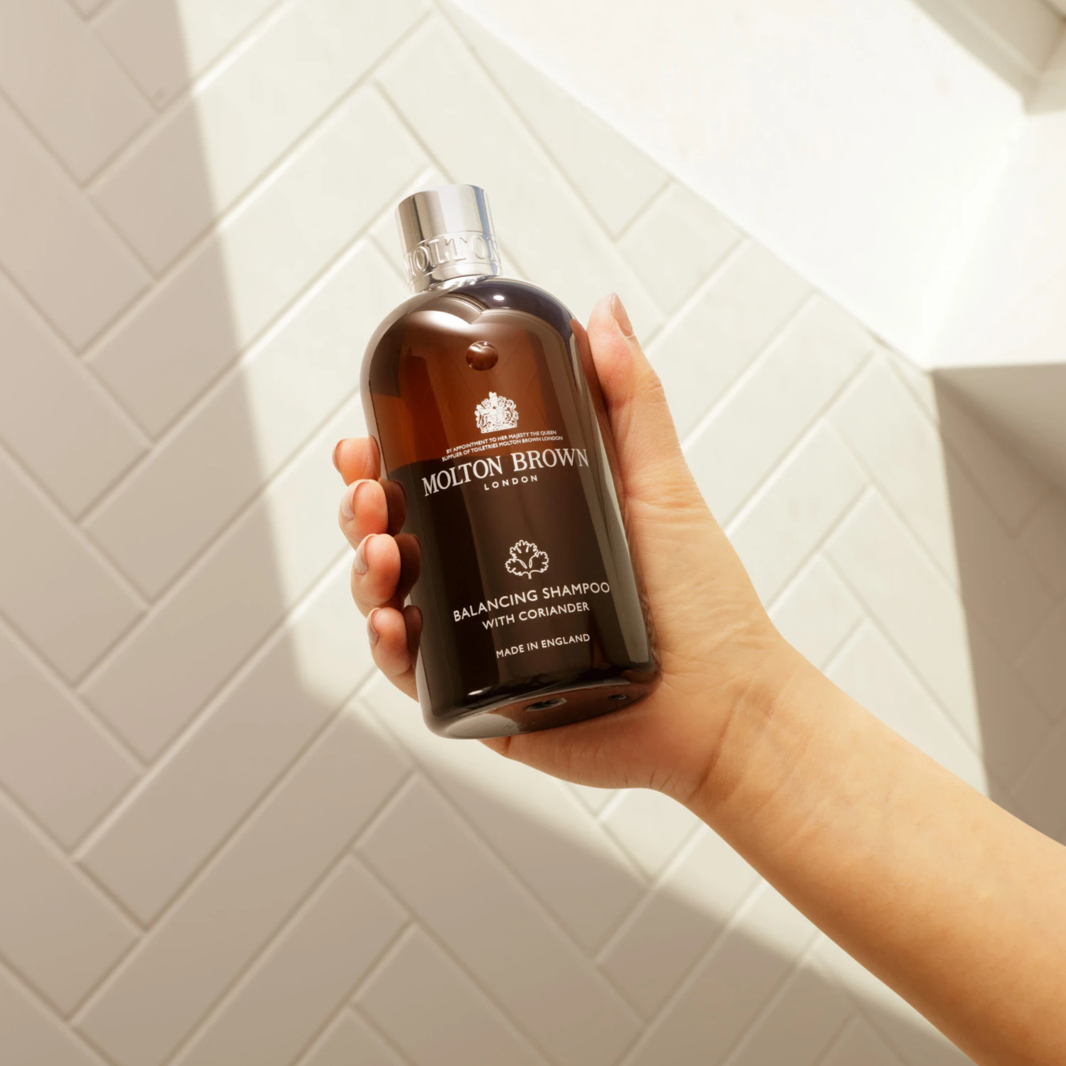 Molton Brown Balancing Shampoo With Coriander 300ml 10688195 – Bild 5