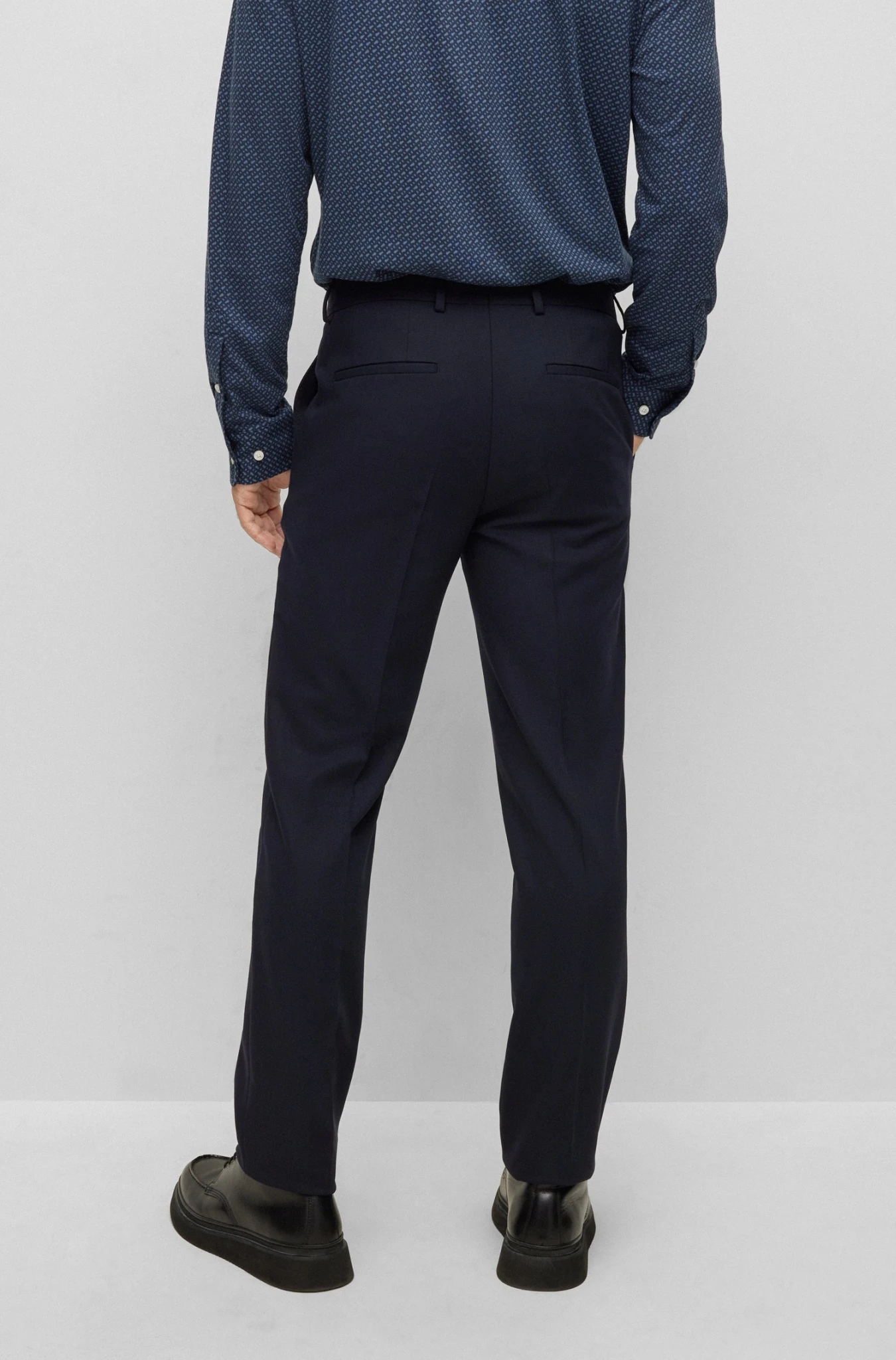 Boss FILIGRAN GEMUSTERTE REGULAR-FIT HOSE AUS STRETCH-GEWEBE 10665699 – Bild 3