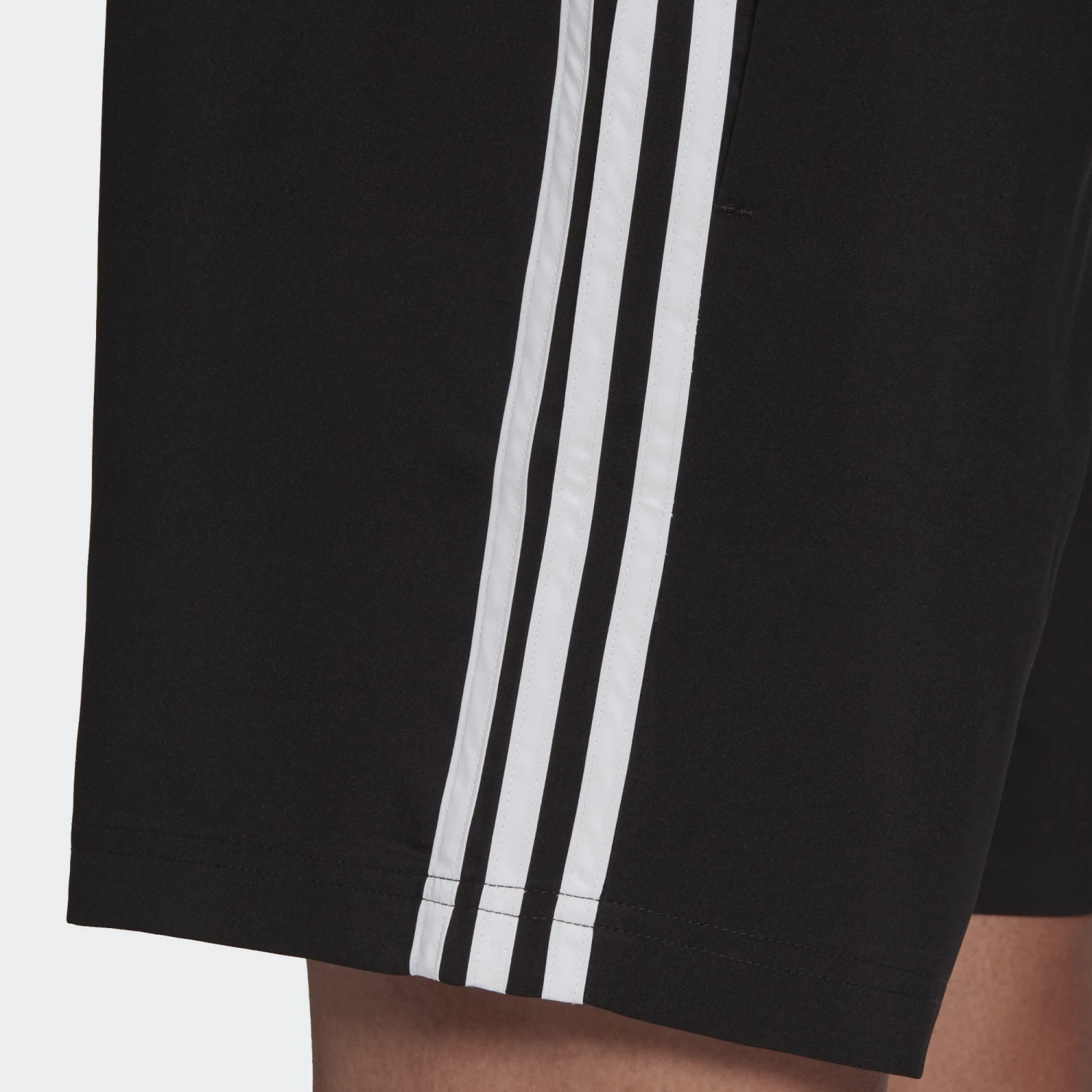 Adidas Trainingsshort 10639879 – Bild 6