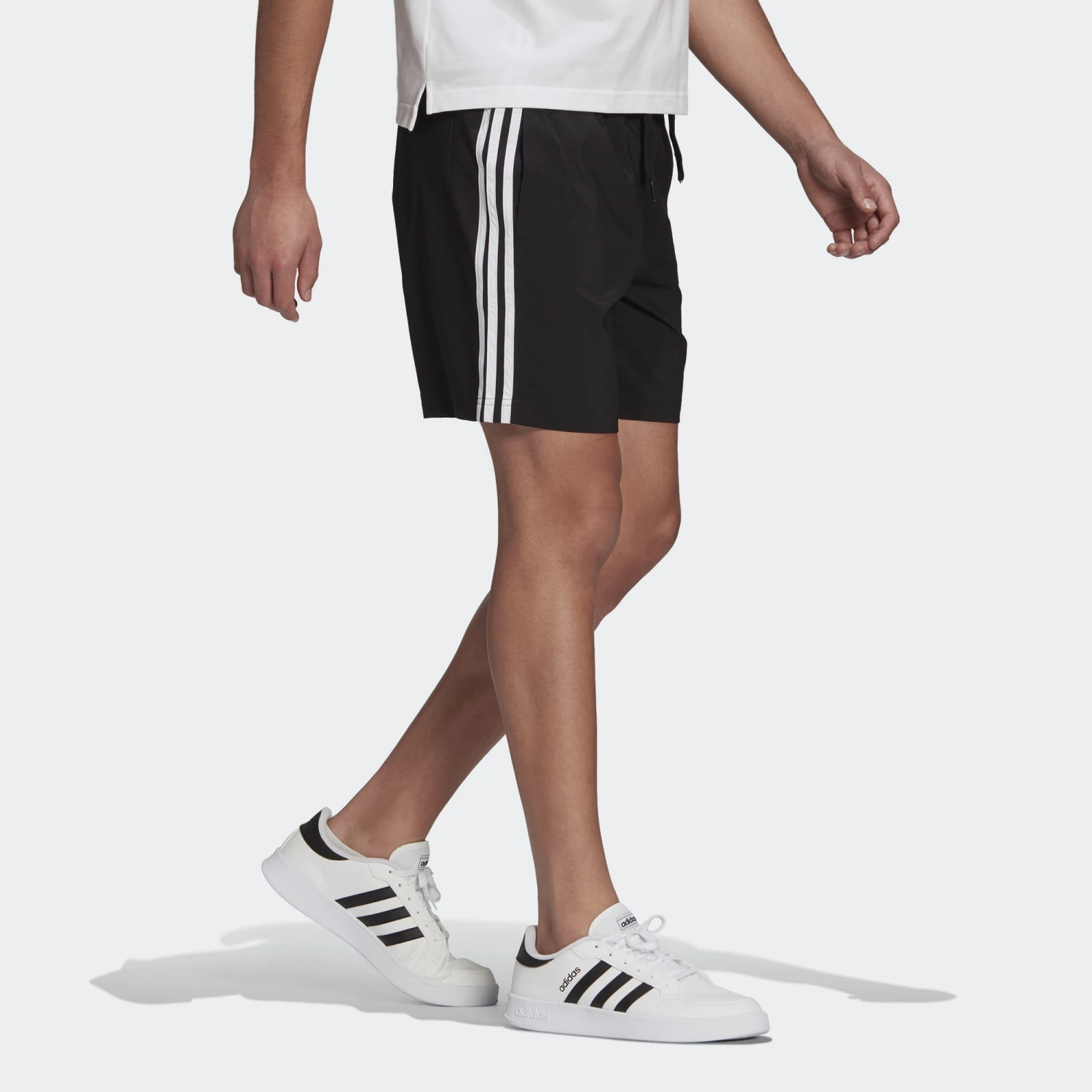 Adidas Trainingsshort 10639879 – Bild 4